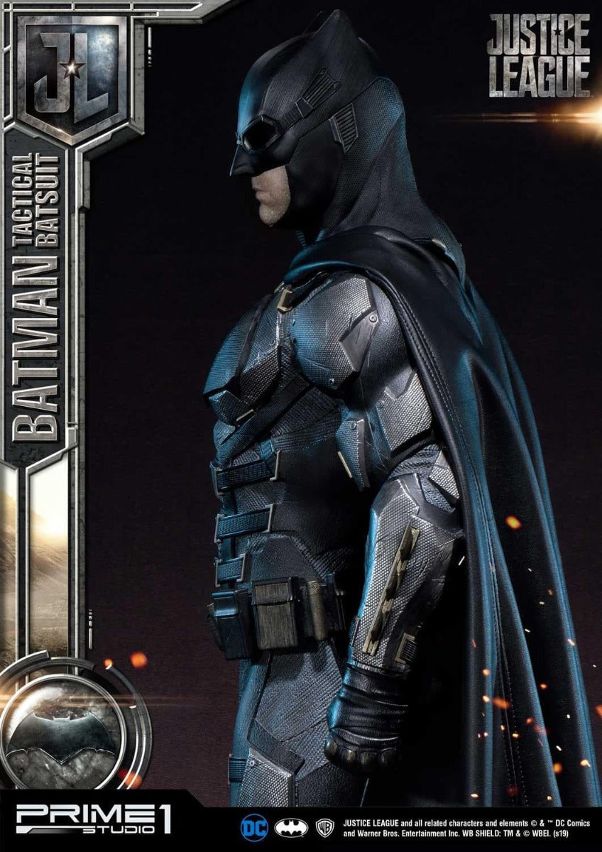 BATMAN TACTICAL BATSUIT