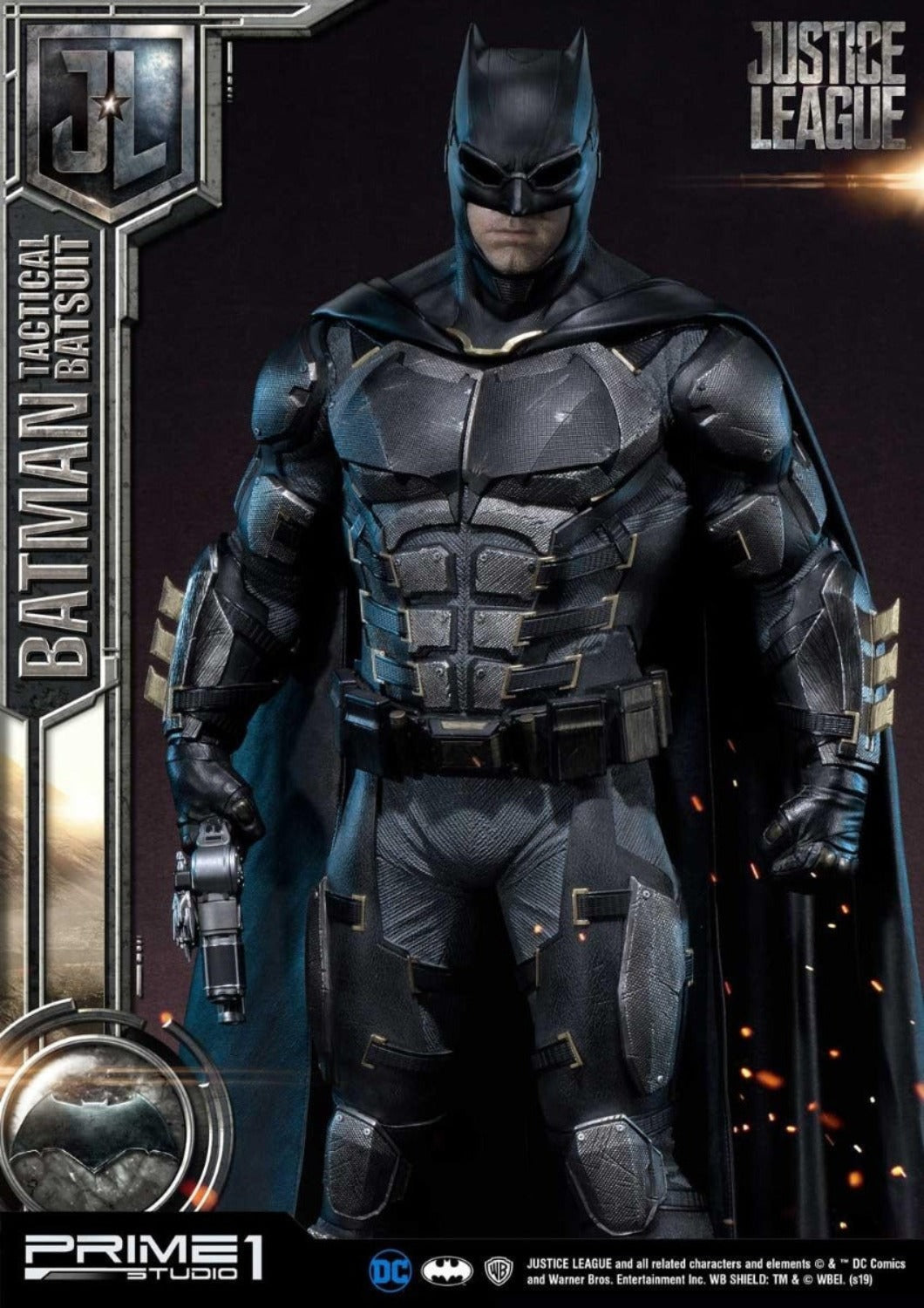 BATMAN TACTICAL BATSUIT