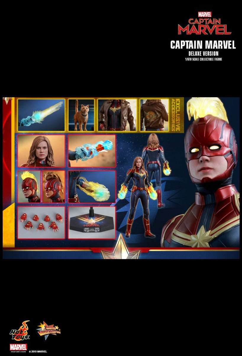 CAPTAIN MARVEL DELUXE