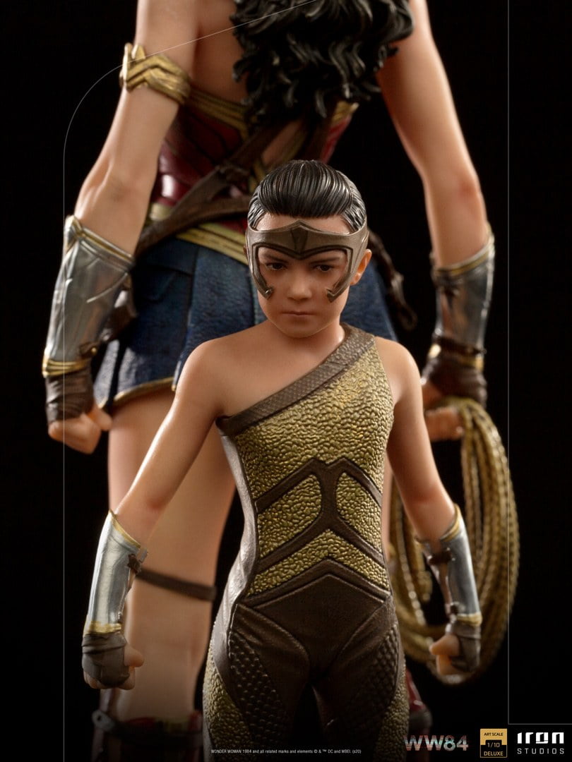 WONDER WOMAN AND YOUNG DIANA DELUXE