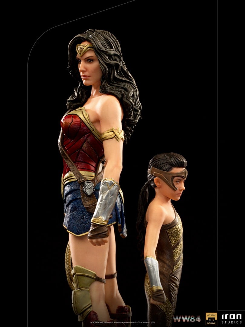 WONDER WOMAN AND YOUNG DIANA DELUXE