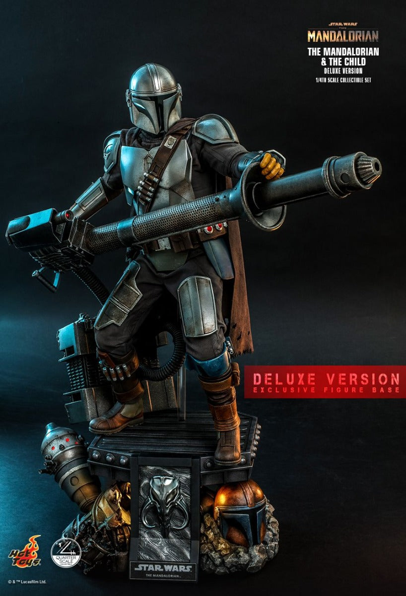 MANDALORIAN & THE CHILD COLLECTIBLE SET (DELUXE VERSION)