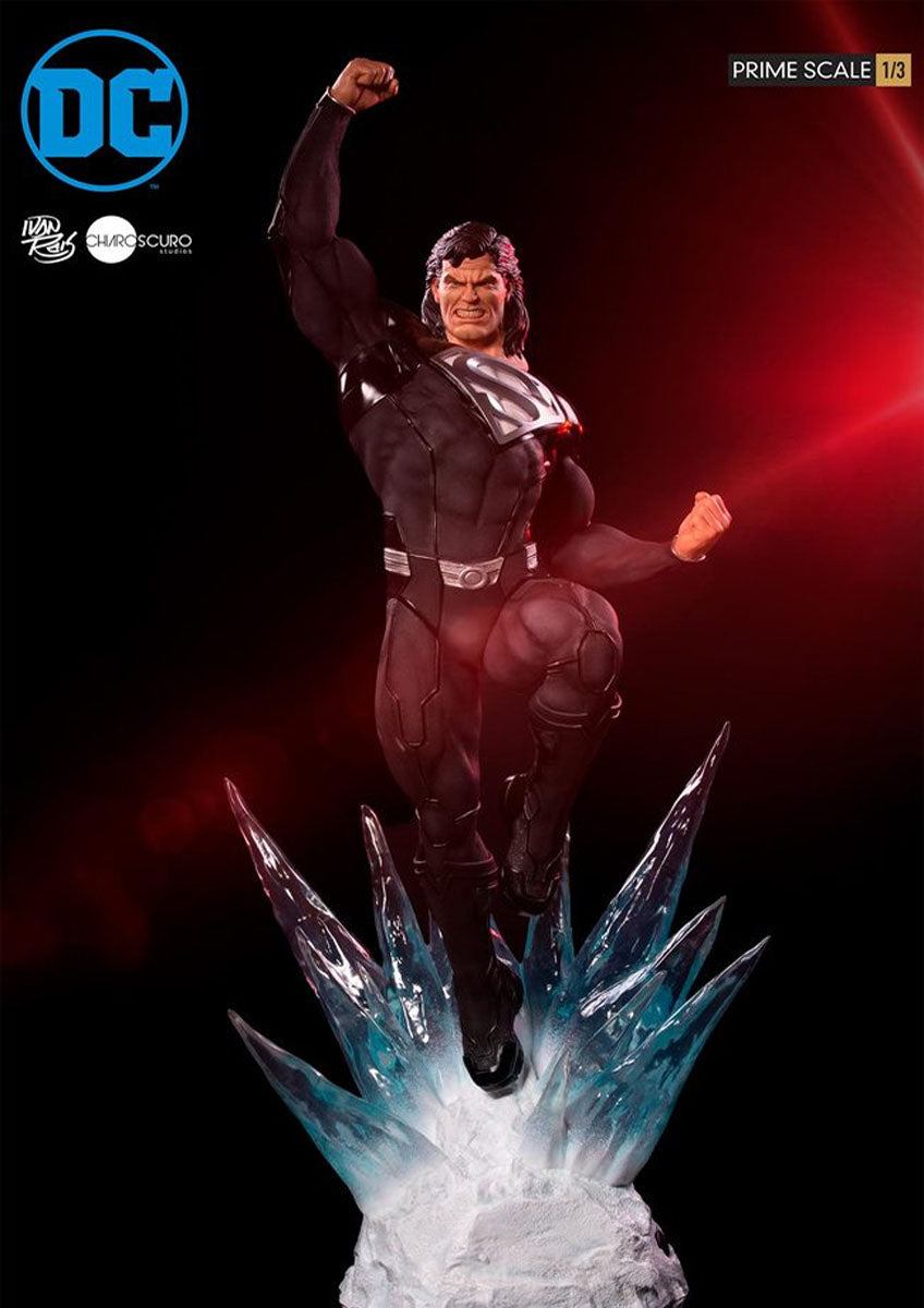 SUPERMAN BLACK SUIT PRIME